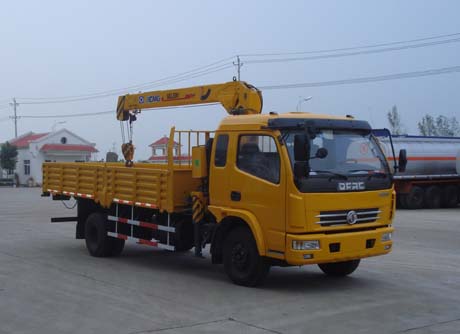 4噸隨車起重運(yùn)車吊