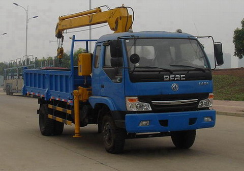 東風(fēng)勁卡隨車起重運輸車圖片