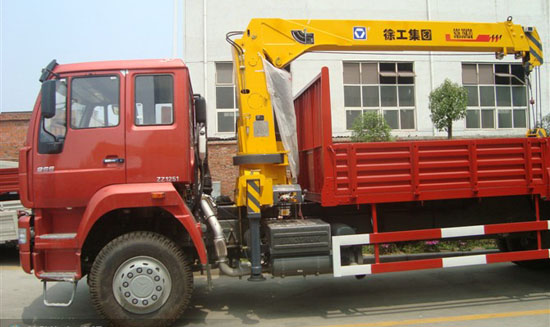 徐工隨車(chē)吊圖片