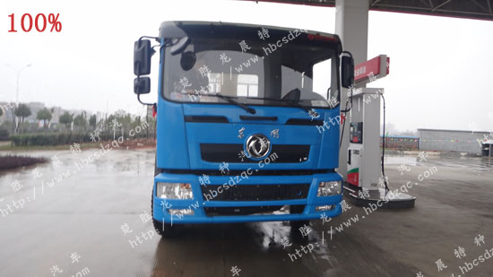 東風(fēng)EQ5160起重運車輸