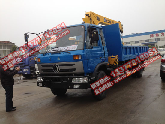 東風(fēng)隨車(chē)吊神宇牌隨車(chē)吊圖片